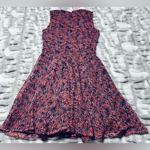 French Connection Sleeveless  Sahara Abstract Animal Print Chiffon Skater Dress - Picture 7 of 8